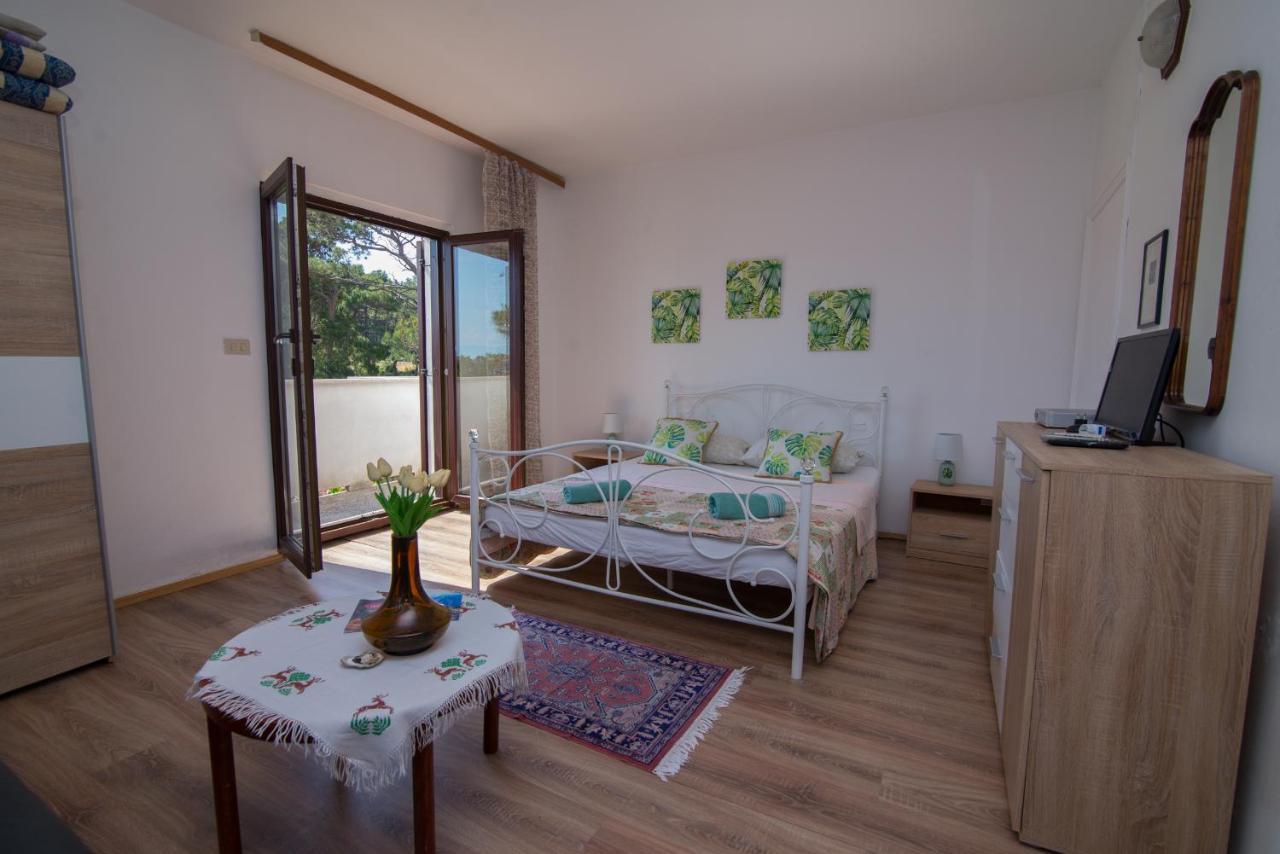 Nena Apartment Mali Losinj Luaran gambar