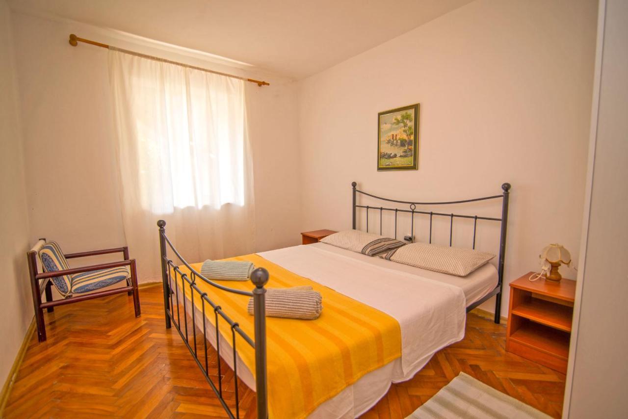 Nena Apartment Mali Losinj Luaran gambar