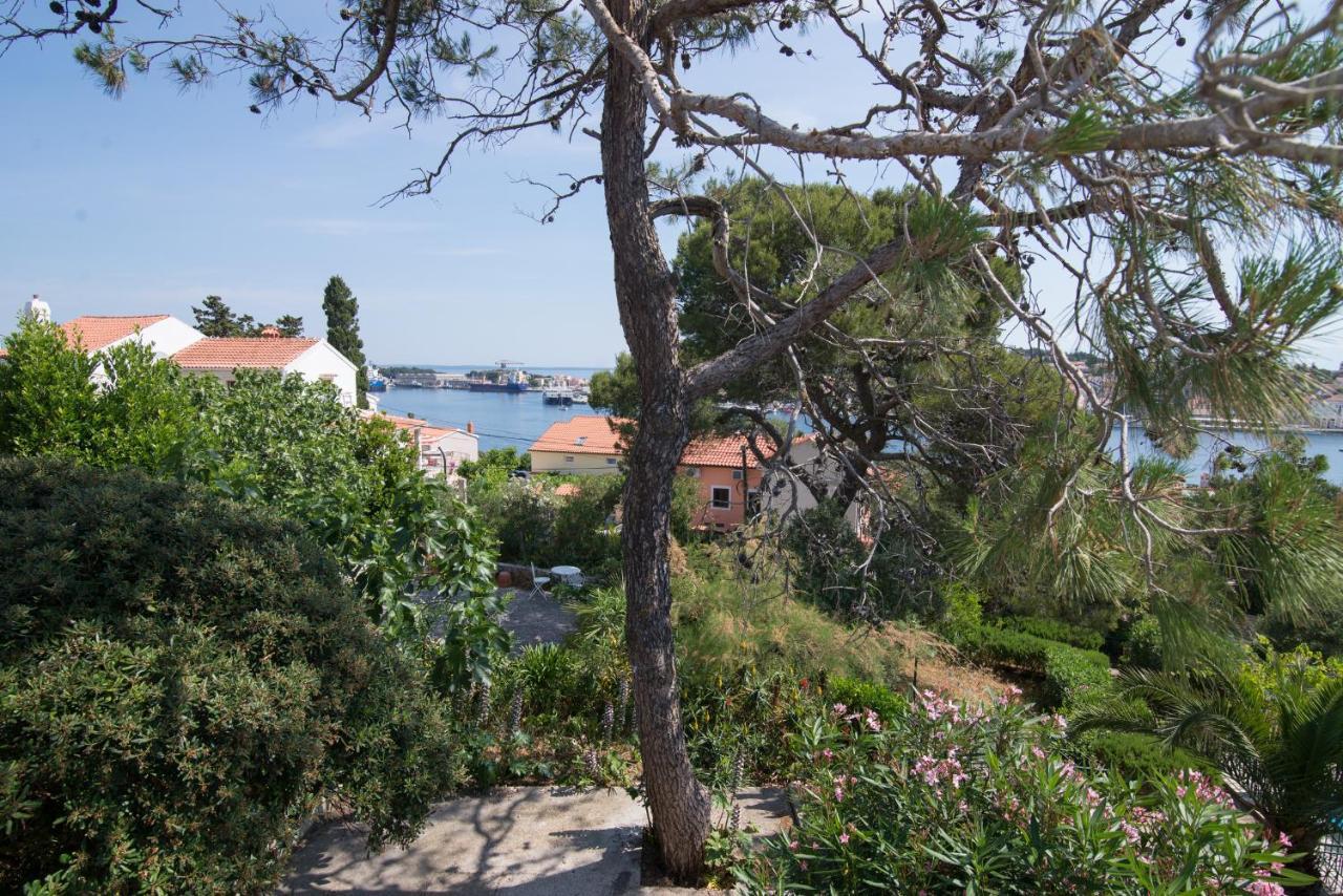 Nena Apartment Mali Losinj Luaran gambar